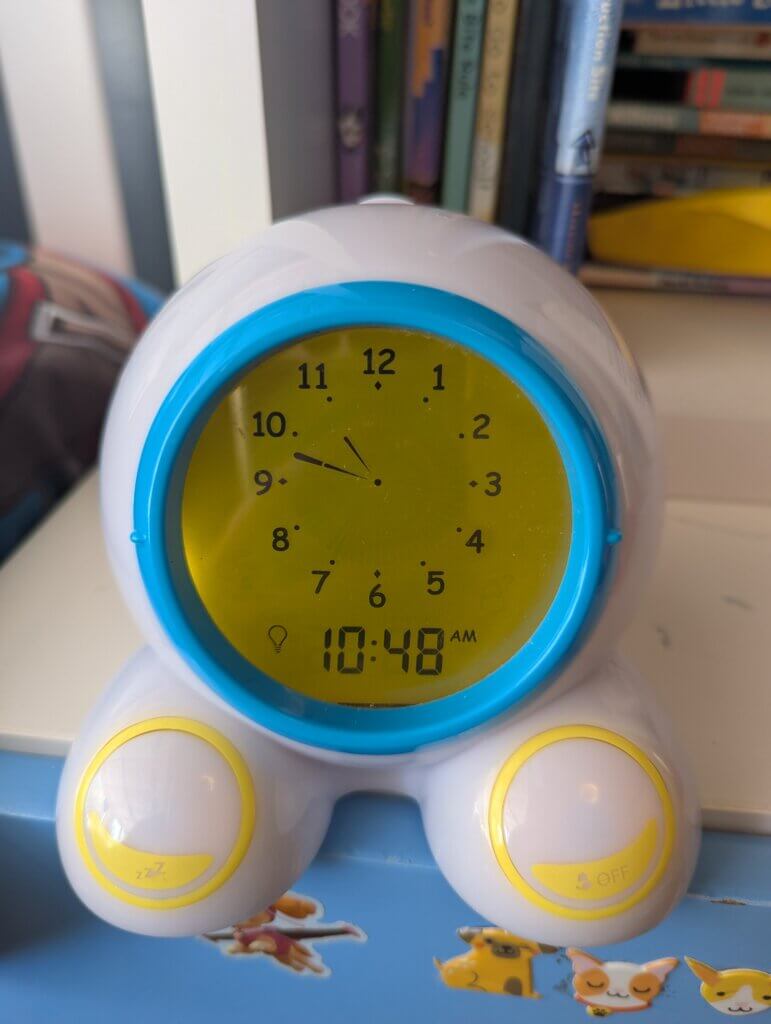 Clock's light is off when it's not bedtime